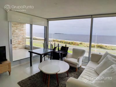 Departamento  frente al mar en  venta en punta del este ,  Playa Mansa