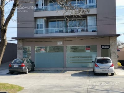 Local en alquiler anual -   venta en Maldonado