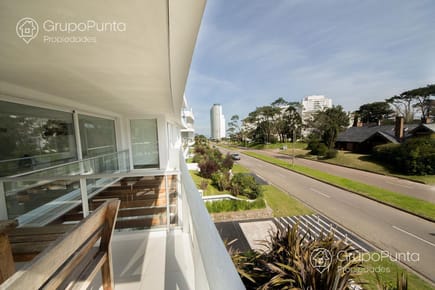Departamento - Playa Mansa