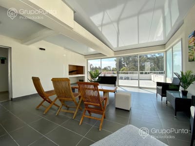 Duplex Penthouse  en  Rincon del Indio 3,  Playa brava