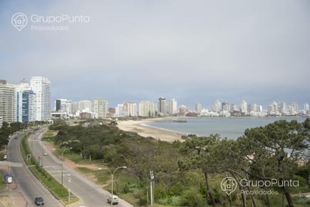 Departamento frente al mar - Playa Mansa