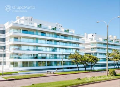 Departamento frente al mar primera linea - Playa Mansa