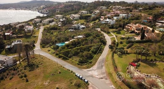 Terreno en venta con vista al mar punta ballena 3- Lomo de la Ballena