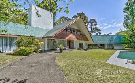 Casa 8 dormitorios- Parrillero - Piscina - zona de colegios - Punta del Este