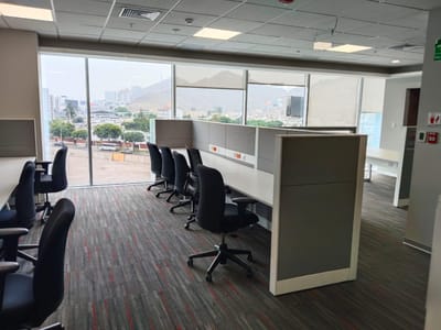 ALQUILER OFICINA IMPLEMENTADA EN SURCO - OF 704 (609-1012-1 FABI)