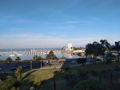 apartamento - Puerto del Buceo, 140 m2, 4 dormitorios, piscina, gimnasio, equipado , gge x2 !!