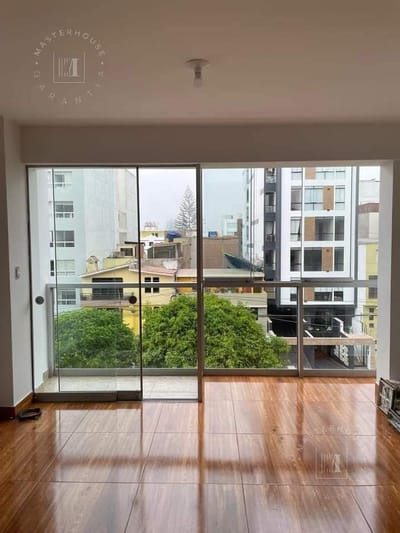 Departamento - San Miguel (Lima)