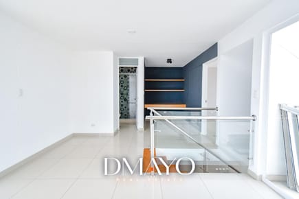 Venta Duplex con 02 Terrazas y 04 dormitorios en excelente ubicación