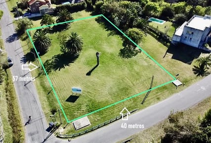 Colonia  - Venta amplio terreno de 2300 m2 a metros de Rambla Costanera