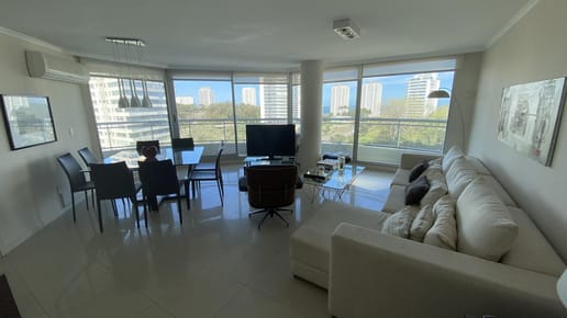 Apto de 3 dorm  dep, edificio von amenities, Temporada 2024- Roosevelt