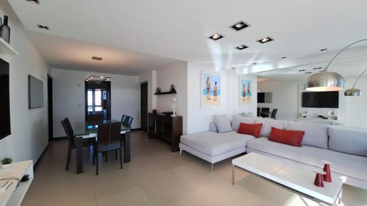 Venta Apartamento 3 Dormitorios, Parrillero, Punta del Este