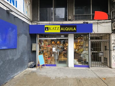 18 y Constituyente, 5 mts de frente, 140 m2 de salón, listo para entrar !!