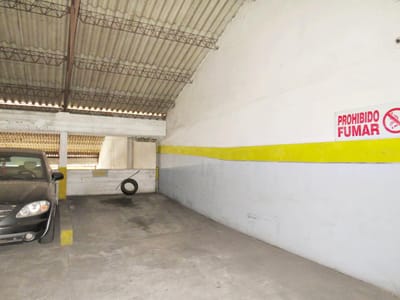 Venta Cochera excelente ubicación Colonia y Yaguarón