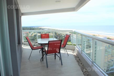 Departamento 3 suites mas dependencia Look Brava Punta del Este