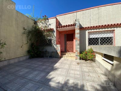 EN VENTA - Casa céntrica excelente ubicación Colonia
