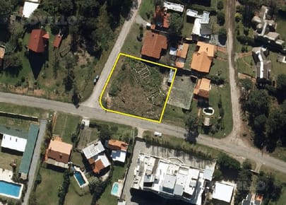 Terreno 900m2 - Playa Mansa