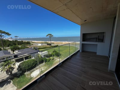 Departamento 3 dormitorios en venta y alquiler temporario Playa Mansa