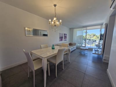 Apartamento de 2 dormitorios en Torre yoo