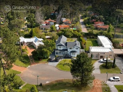 Casa en Venta y Alquiler Temporario - Barrio Privado La Arbolada