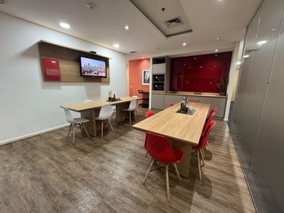 COWORKING en Villa Morra, Asunción, Py.