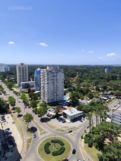 Venta departamento 3 dormitorios - Roosevelt