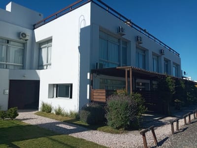 Apartamento en Manantiales. 1 dormitorios con parrillero