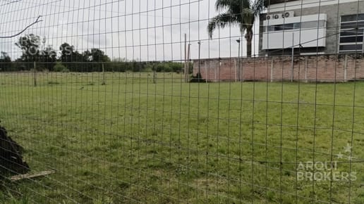 Terreno en  venta en Jardines del Ferrocarril en Melo