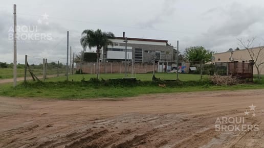 Terreno en  venta en Jardines del Ferrocarril en Melo