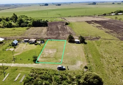 Terreno en venta de 643 m2 en Semillero