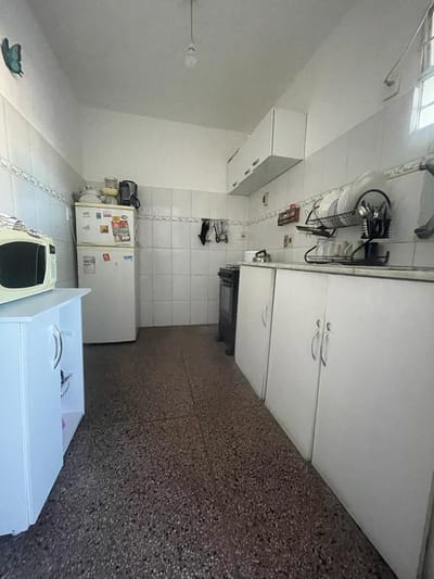 Casa y apto con garage y cochera para actulizar, con o sin renta. La Blanqueada