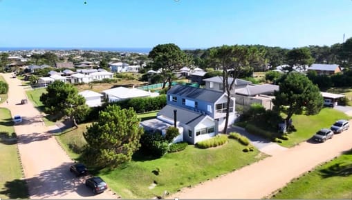 CASA E 11 PINAR DEL FARO