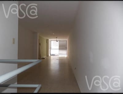 Local en venta en la península