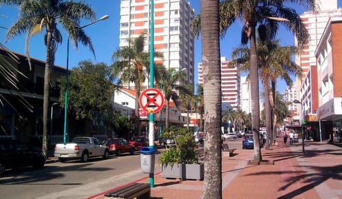 Venta locales en Gorlero, Galeria Pan de Azucar a la calle