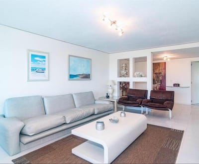 Apartamento en alquiler de temporada en Lincoln Center – Playa Mansa, Punta del Este
