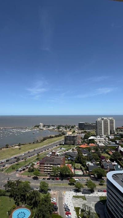 Proximo Rambla Puerto del Buceo, vista al mar, 90 m2 , terraza, gge x2, gimnasio, barbacoa !!!!