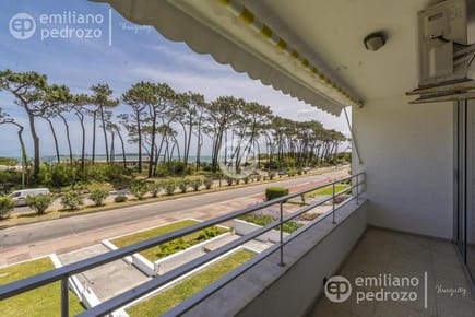 Apartamento alquiler temporario 2 dormitorios  Playa Mansa Punta del este