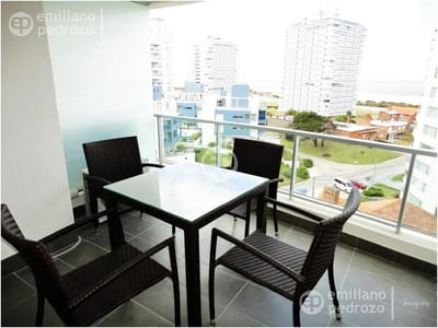 Venta apartamento 3 dormitorios Brava