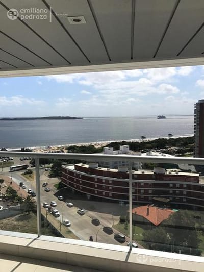 Departamento - Playa Mansa