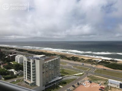 Departamento - Playa Brava
