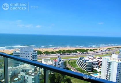 Venta apartamento 2 dormitorios playa brava vista al mar