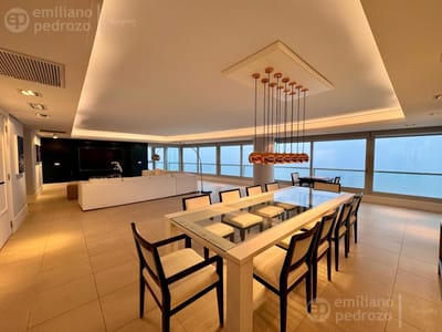 Venta Departamento 4 suites mas dependencia  Playa Brava Punta del Este