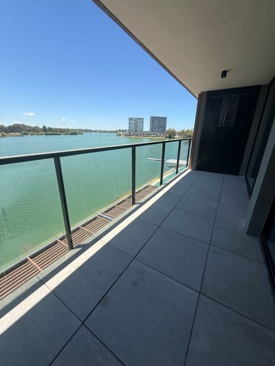 Increible apartamento a estrenar con vistas al lago