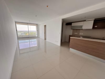 Moderno apartamento próximo a Punta shopping con vista panorámica y variedad de amenities