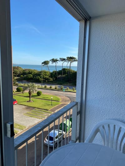 Apartamento de 3 dormitorios en alquiler anual e invernal - Playa Mansa