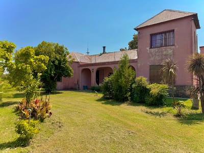 Venta de Chacra en Carmelo con piscina climatizada
