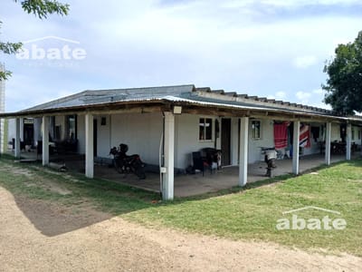 Venta de casa campo a refaccionar en Est. Atlántida a metros de Ruta 11