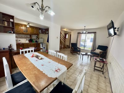 Colonia- Venta casa de 3 dormitorios a pocos metros de la Rambla Costanera