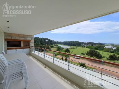 Departamento en Playa Mansa