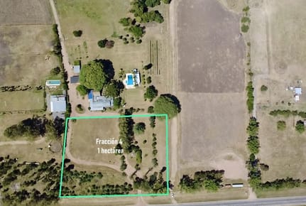 Chacra en venta de 1 hectárea sobre ruta 21 a poca distancia de Colonia del Sacramento