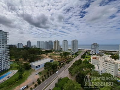 Pent House 4 dormitorios parrillero jacuzzi garage amenities